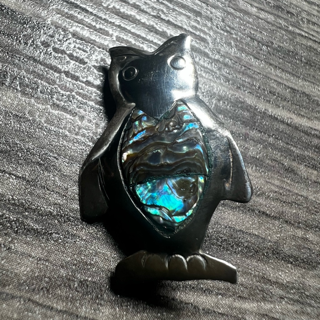 Cute Mexican Sterling Owel Pin With Abalone Inaly